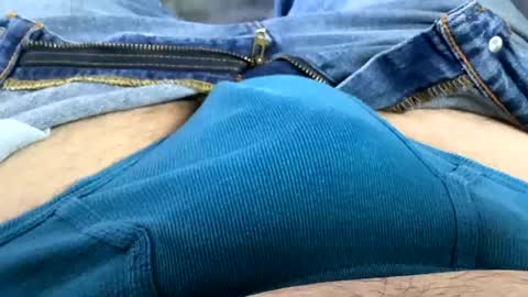 6inchboytoy online show from November 13, 2:27 pm