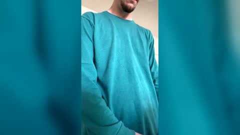 Snapshot of 6inchthrobber chatting on March 4, 2:23 pm Daddy online show from March 4, 2:23 pm