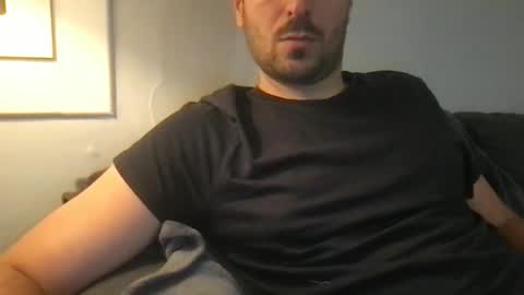 6tu online show from October 14, 9:15 pm