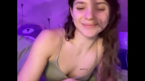 Snapshot of 75sowet018 chatting on January 14, 6:13 pm 75sowet018 online show from January 14, 6:13 pm