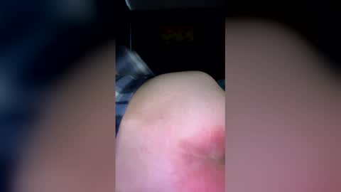 Snapshot of 77439_1991 chatting on January 10, 9:22 am 77439_1991 online show from January 10, 9:22 am