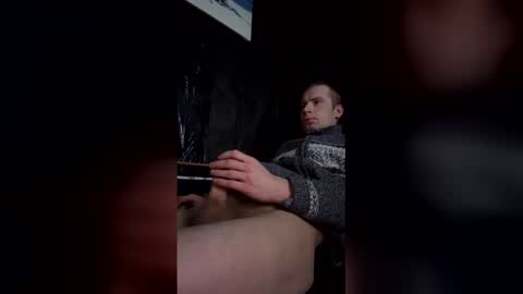 Snapshot of 77439_1991 chatting on April 2, 4:32 am 77439_1991 online show from April 2, 4:32 am