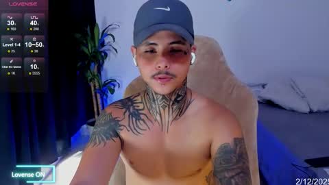 Stefan online show from December 2, 9:10 pm