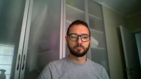 Snapshot of 77architt chatting on December 2, 9:24 am 77architt online show from December 2, 9:24 am