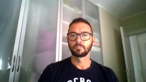 Snapshot of 77architt chatting on September 15, 7:52 am 77architt online show from September 15, 7:52 am