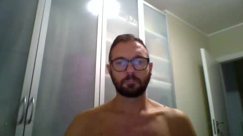 Snapshot of 77architt chatting on September 22, 7:32 am 77architt online show from September 22, 7:32 am