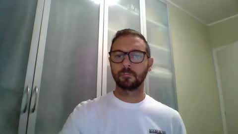 Snapshot of 77architt chatting on October 6, 8:12 am 77architt online show from October 6, 8:12 am