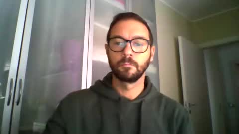Snapshot of 77architt chatting on October 13, 8:36 am 77architt online show from October 13, 8:36 am