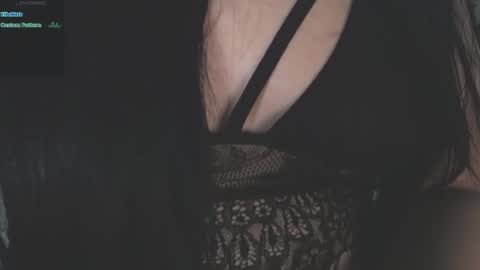 Snapshot of 77scarlett chatting on December 19, 4:13 am Scarlett online show from December 19, 4:13 am