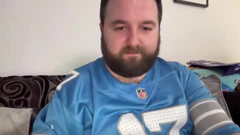 Snapshot of 7celticguy7 chatting on March 9, 2:18 am 7celticguy7 online show from March 9, 2:18 am