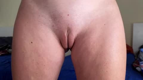 Snapshot of 7sins_wildcats chatting on February 27, 10:48 am Mila online show from February 27, 10:48 am