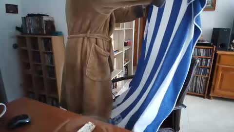  Papi  online show from March 20, 8:52 am