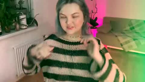 Snapshot of 80s_brat chatting on January 26, 3:14 pm Ivy online show from January 26, 3:14 pm