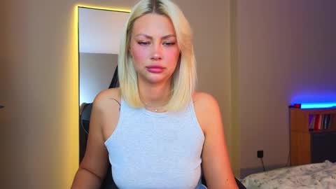 Snapshot of 88_nura chatting on September 23, 3:31 am Nura online show from September 23, 3:31 am