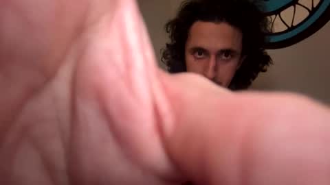 Andy online show from February 8, 11:46 am