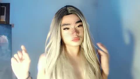 8inches_femboy online show from September 19, 3:30 am
