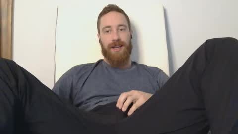 8InchesAndSomeHoles online show from January 6, 2:54 pm