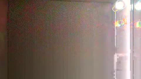 Snapshot of 8intenn chatting on January 17, 7:35 am 8intenn online show from January 17, 7:35 am