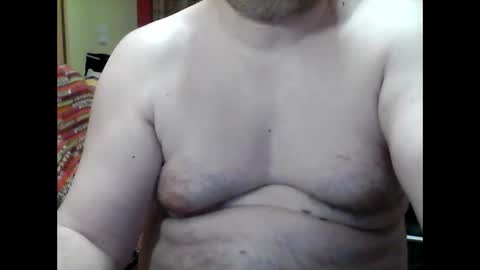 Snapshot of 9fabian99 chatting on April 10, 7:07 pm 9fabian99 online show from April 10, 7:07 pm