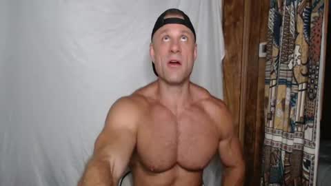 9 fat inches online show from July 2, 3:56 am