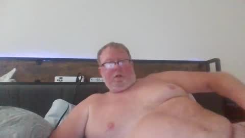 9gecko696969 online show from September 18, 12:40 pm