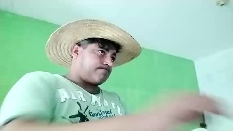 9vinhocamshow online show from February 8, 12:17 pm