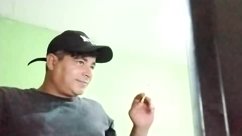 9vinhocamshow online show from February 9, 10:54 pm