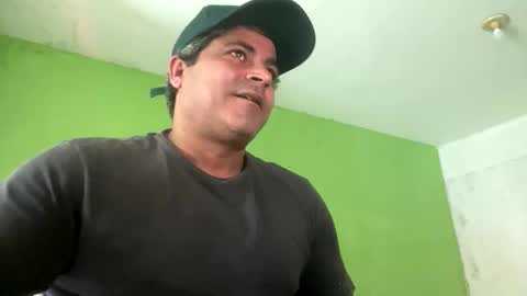 Snapshot of 9vinhocamshow chatting on November 8, 11:43 am 9vinhocamshow online show from November 8, 11:43 am