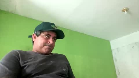 Snapshot of 9vinhocamshow chatting on November 12, 11:10 am 9vinhocamshow online show from November 12, 11:10 am