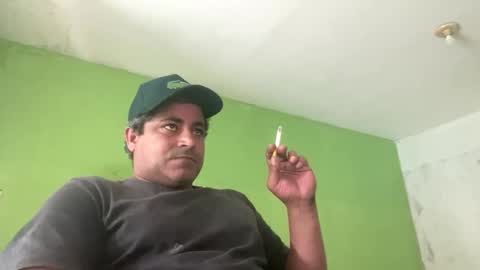 Snapshot of 9vinhocamshow chatting on November 16, 10:43 am 9vinhocamshow online show from November 16, 10:43 am