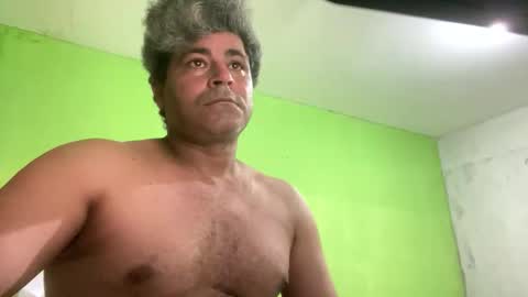 Snapshot of 9vinhocamshow chatting on December 1, 11:21 pm 9vinhocamshow online show from December 1, 11:21 pm