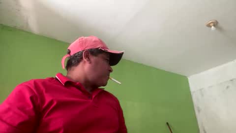 Snapshot of 9vinhocamshow chatting on January 18, 11:36 am 9vinhocamshow online show from January 18, 11:36 am