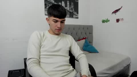 DERECK online show from March 30, 9:43 am