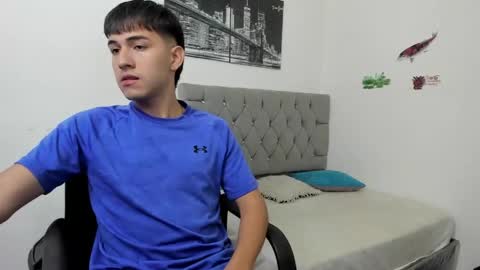 DERECK online show from April 2, 9:18 am