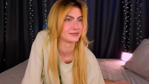 Willow online show from May 25, 10:05 pm