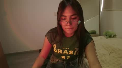 abby 3 online show from March 4, 6:58 pm