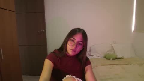 abby 3 online show from May 14, 4:14 pm