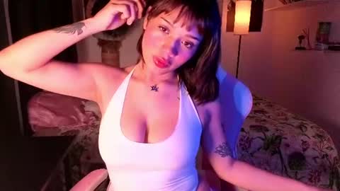 abigaill online show from July 18, 4:05 am
