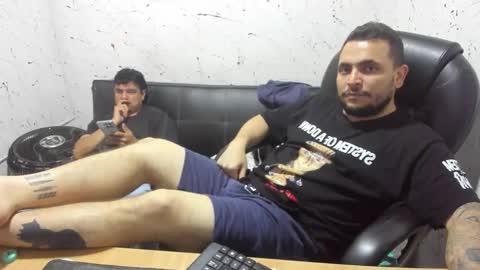     ----       online show from November 3, 11:26 pm