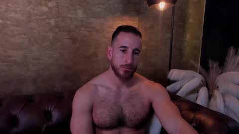 _adamcoper_ online show from February 25, 11:44 pm