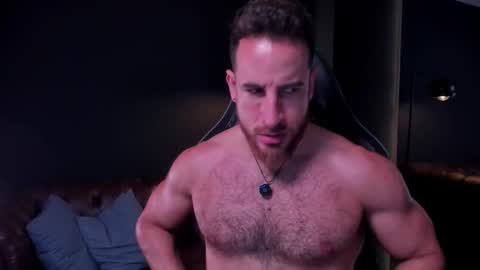 _adamcoper_ online show from October 20, 11:38 pm