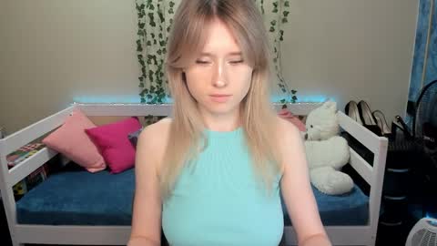 adel online show from October 8, 7:00 pm