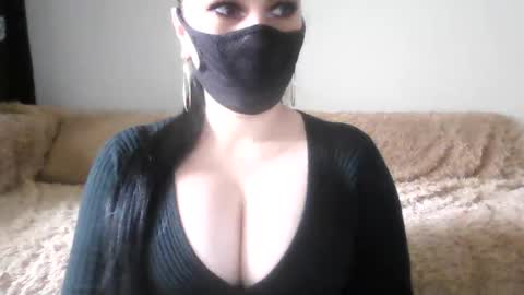 Adela online show from May 10, 2:44 pm