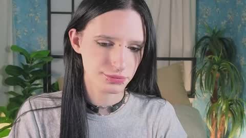 adrian online show from April 1, 12:17 pm