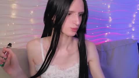 adrian online show from April 3, 12:25 pm