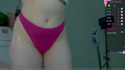 Snapshot of _aein_emy_ chatting on January 1, 7:09 am Emy online show from January 1, 7:09 am