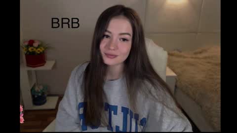 Snapshot of _aein_emy_ chatting on February 27, 5:34 am Emy online show from February 27, 5:34 am