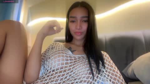 agatha online show from December 4, 3:38 am