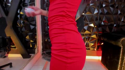 Snapshot of _agathaargent chatting on April 1, 10:40 pm Agatha online show from April 1, 10:40 pm