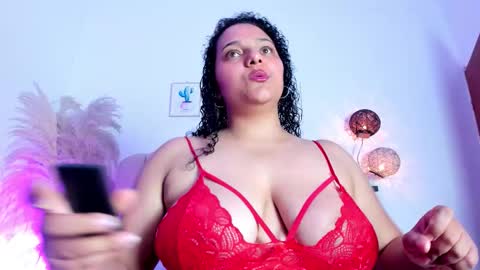 Snapshot of _aithanaa_ chatting on October 8, 7:55 pm _aithanaa_ online show from October 8, 7:55 pm